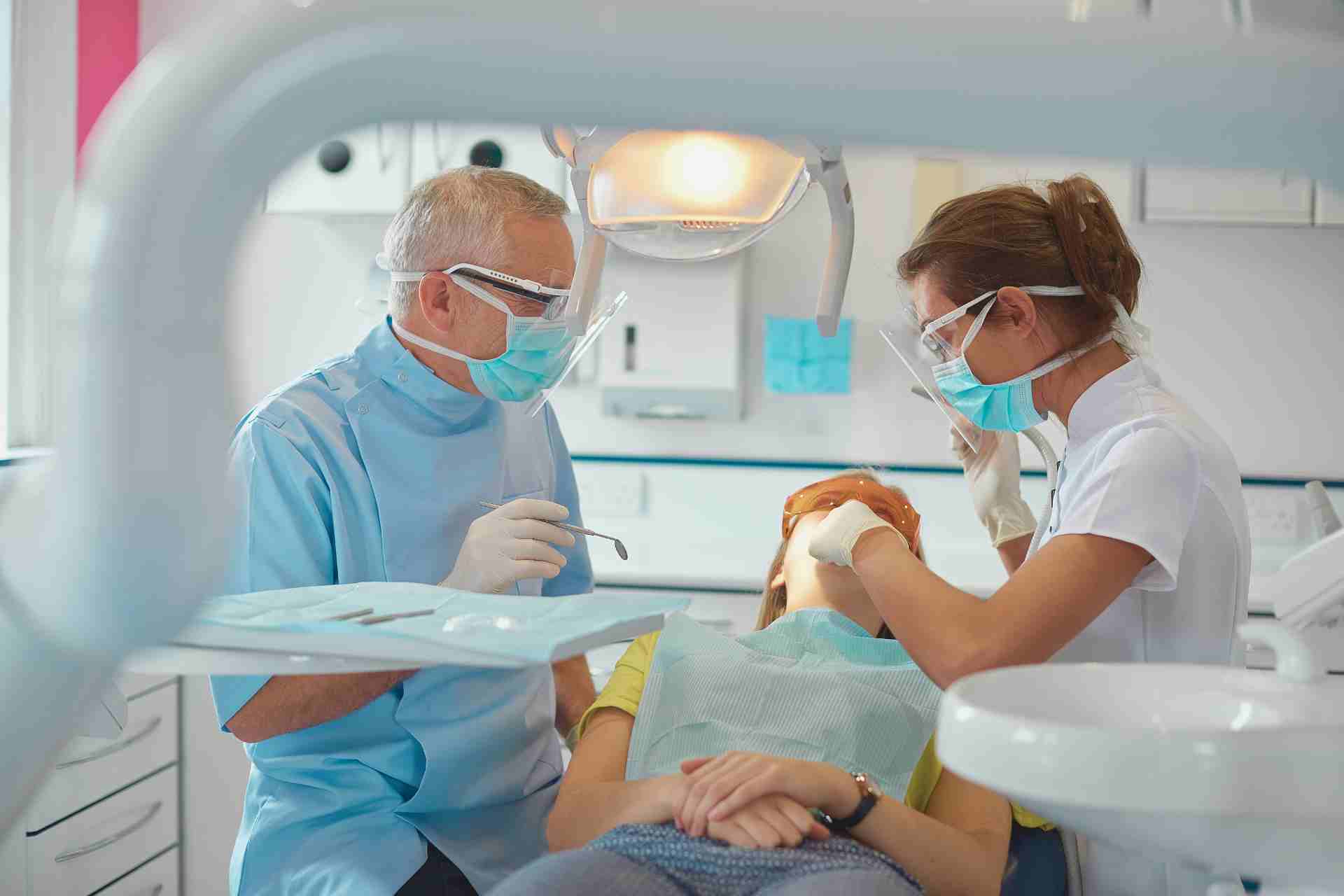 Dentist in Aurora, OR